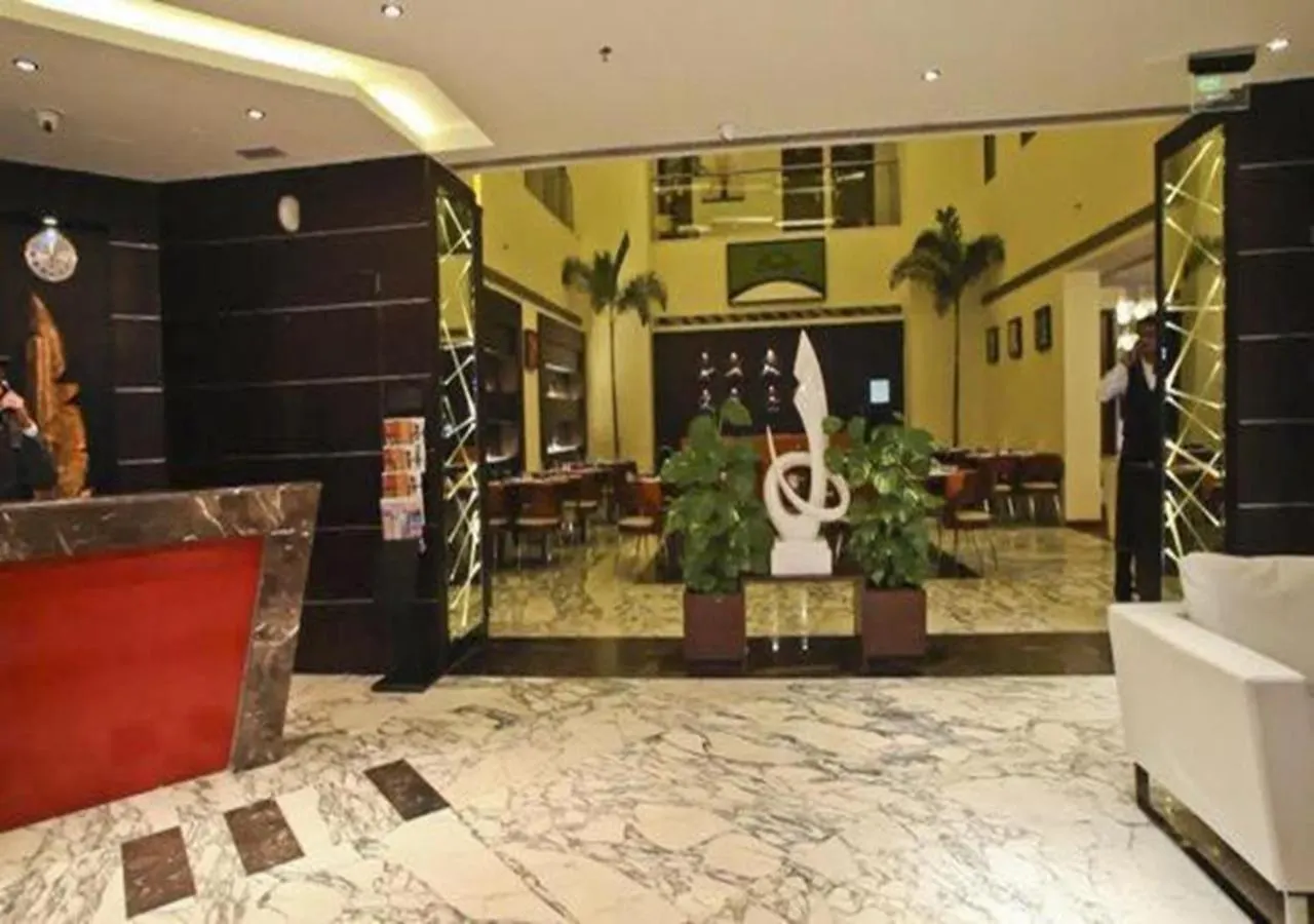 Hotel DS Clarks Inn Gurgaon