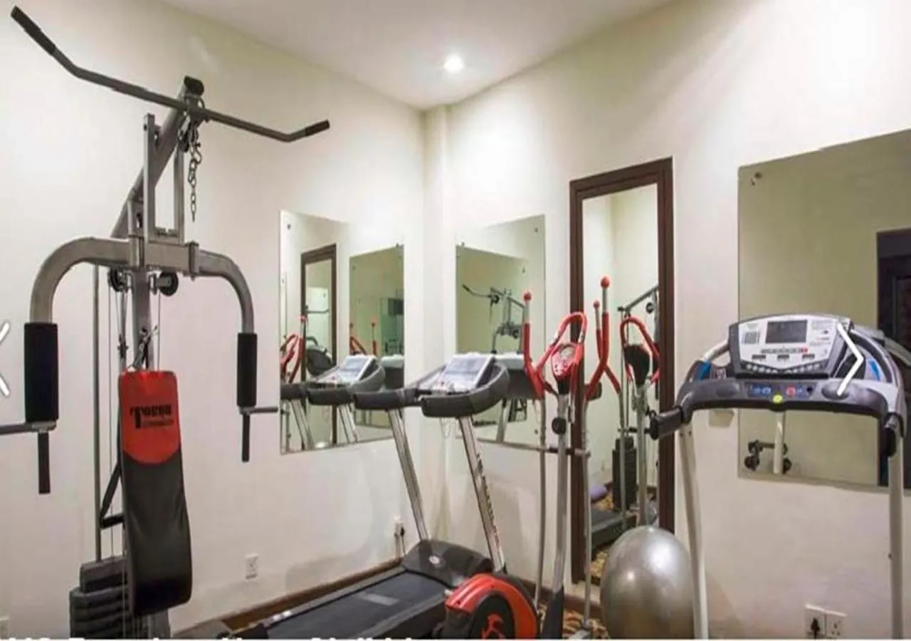 Hotel DS Clarks Inn Gurgaon