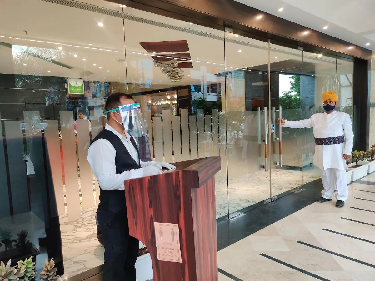 Hotel DS Clarks Inn Gurgaon
