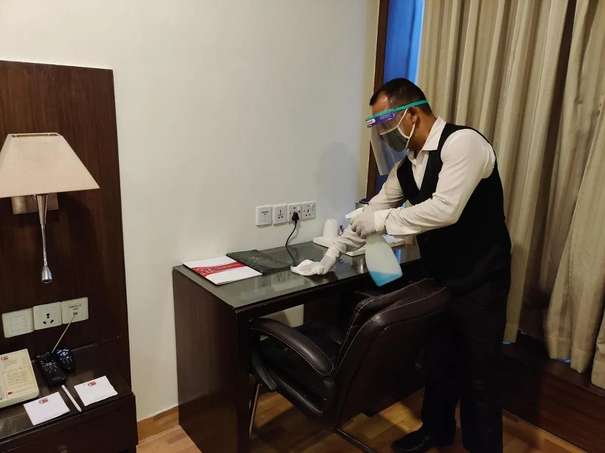 Hotel DS Clarks Inn Gurgaon