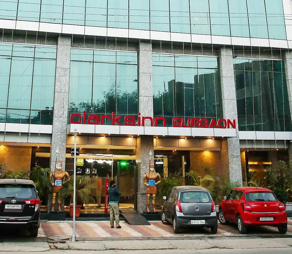 Hotel DS Clarks Inn Gurgaon 4*,
