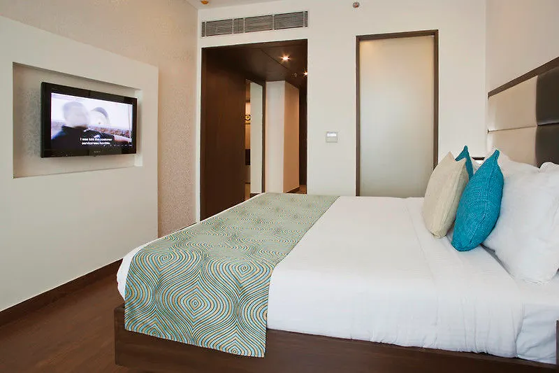 Hotel DS Clarks Inn Gurgaon